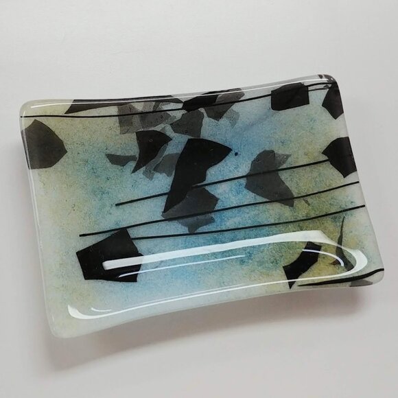 Handmade Fused Glass Dish - Picture 1 of 7